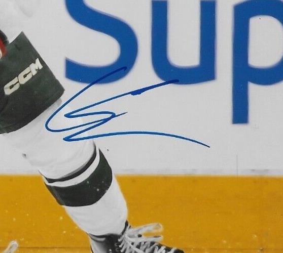Autographed Minnesota Wild Connor Dewar Signed 8x10 Photo #1 Original