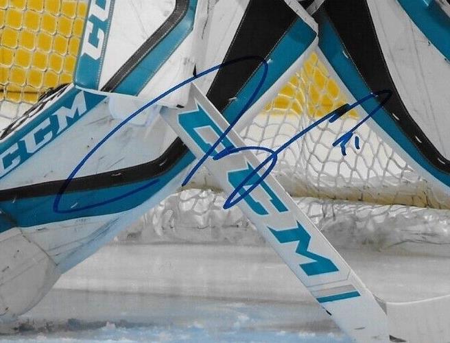 Autographed San Jose Sharks Goalie Martin Jones Signed 8x10 Photo #1 Original
