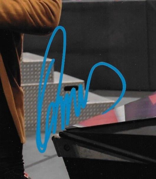 Photo autographiée de catch signée par Omos WWE 8x10 #1 Original
