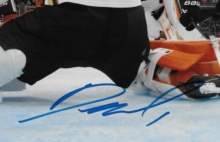 Photo autographiée 8x10 signée Lukas Dostal des Ducks d'Anaheim #2