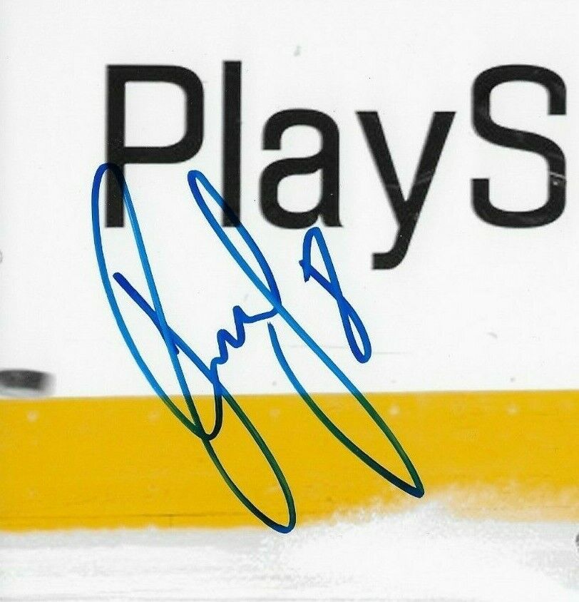 Signed Dainius Zubrus New Jersey Devils Autographed 8x10 Photo #2 Original