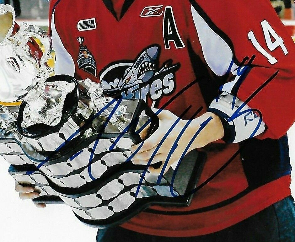 Photo originale signée Adam Henrique de la Coupe Memorial des Ducks d'Anaheim 8x10 #4