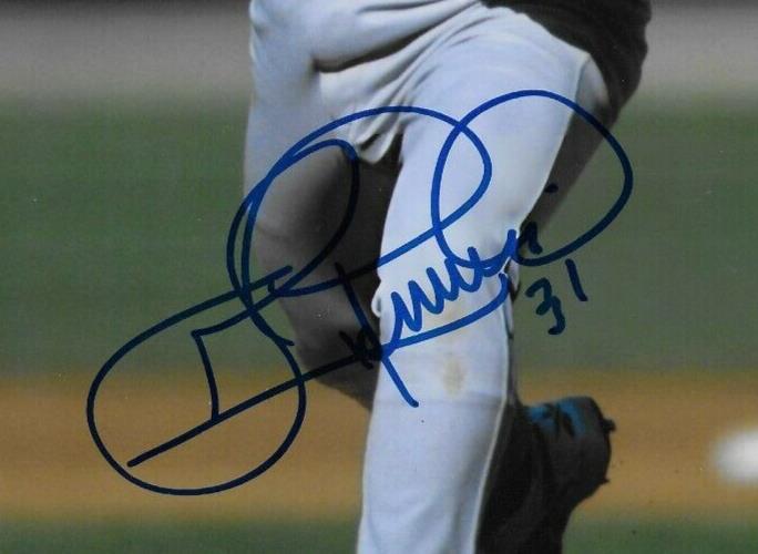 Photo 8x10 autographiée par Gil Heredia des Oakland Athletics #3 originale