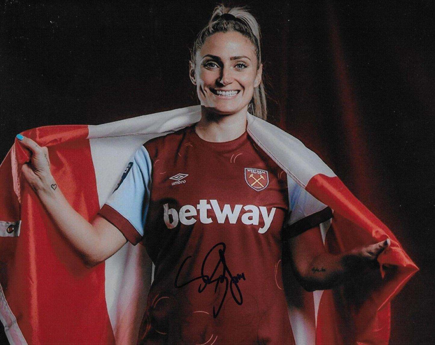 Signed Shelina Zadorsky Team Canada Womens Soccer 8x10 Photo #5 Original