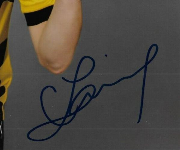 Signed Clarissa Larisey Team Canada Womens Soccer Autographed 8x10 Photo #2