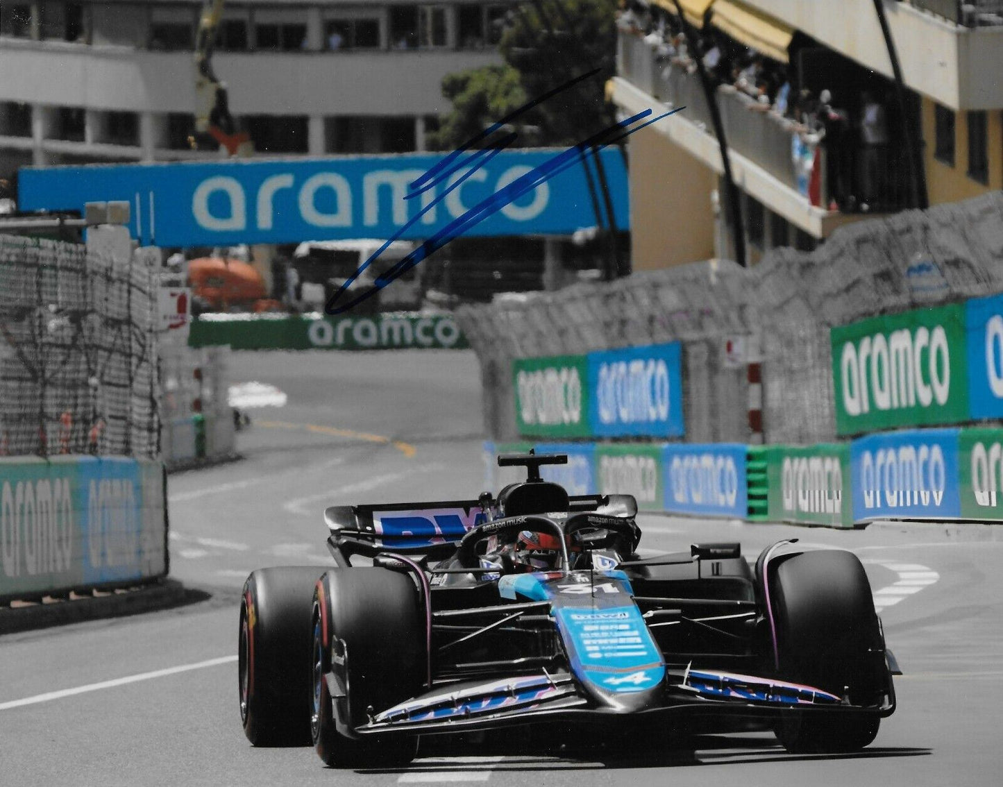 Photo 8x10 signée Esteban Ocon Formule 1 Alpine Renault Racing #24 2024 Original