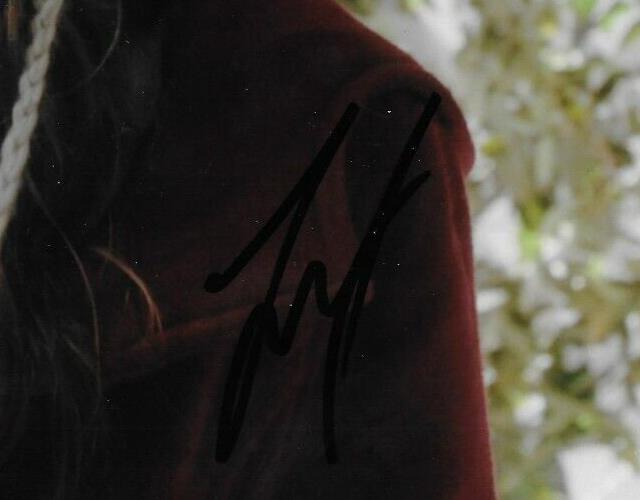 Photo 8x10 autographiée de Liana Liberato Stuck in Love n°2 originale