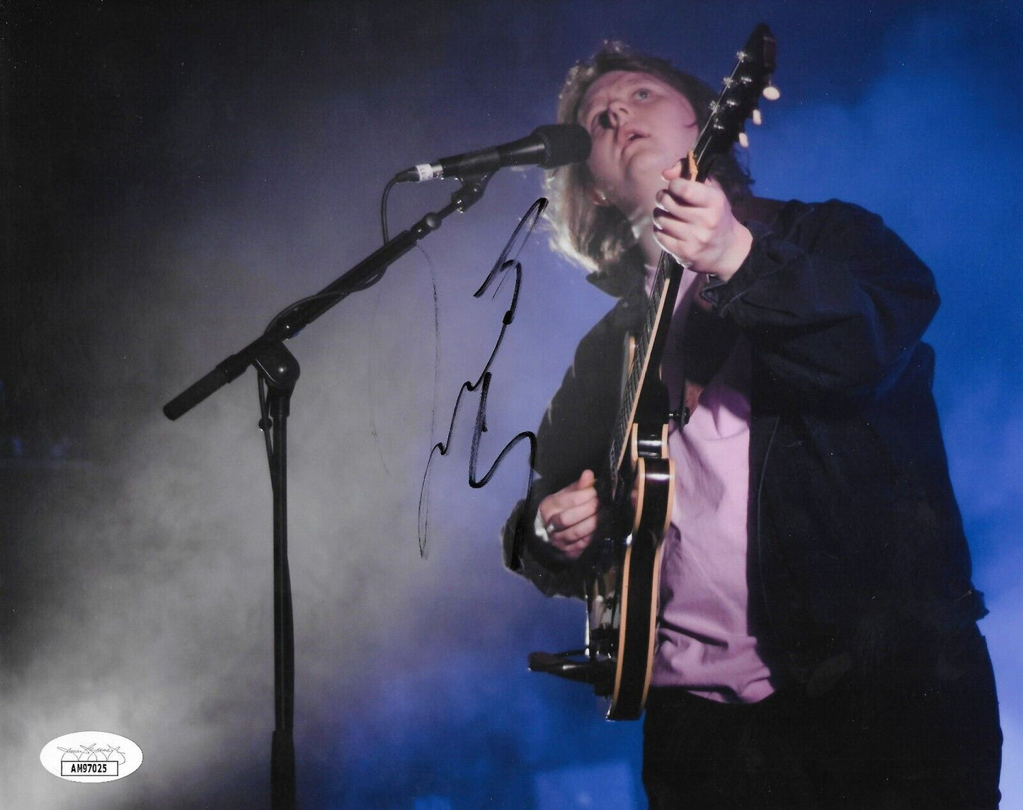 Photo 8x10 autographiée de Lewis Capaldi n°2 originale avec authentification JSA