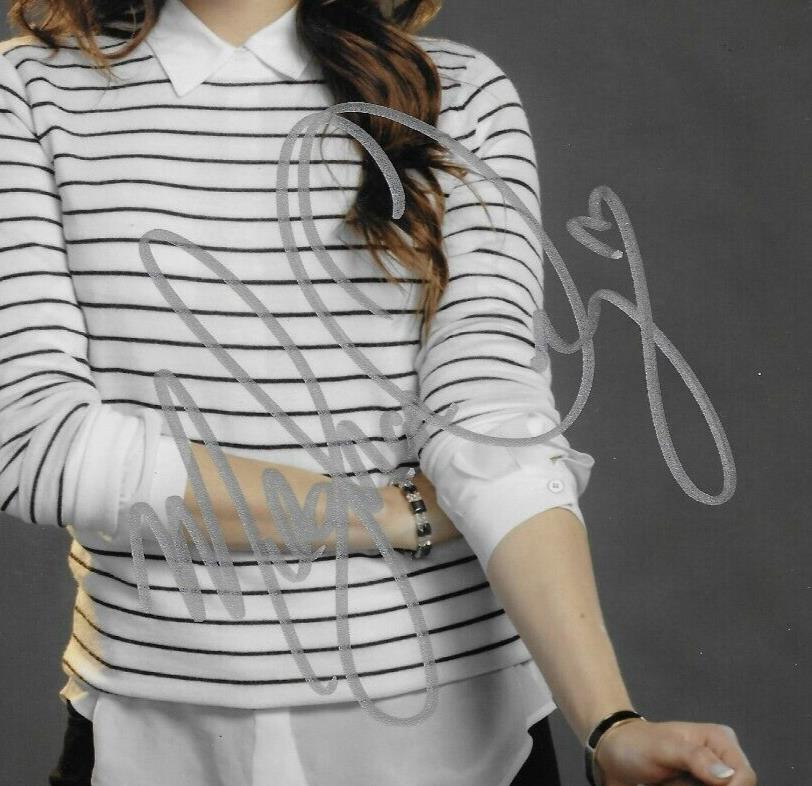 Signed Meghan Ory Once Upon A Time Autographed 8x10 Photo #4 Original