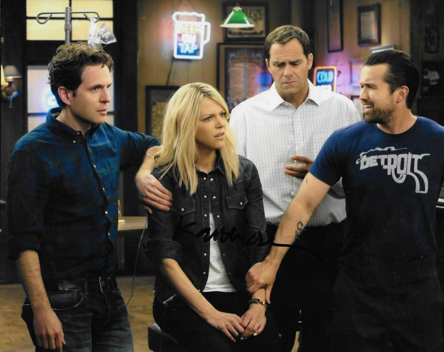 Signed Kaitlin Olson It's Always Sunny in Philadelphia Autographed 8x10 Photo #9