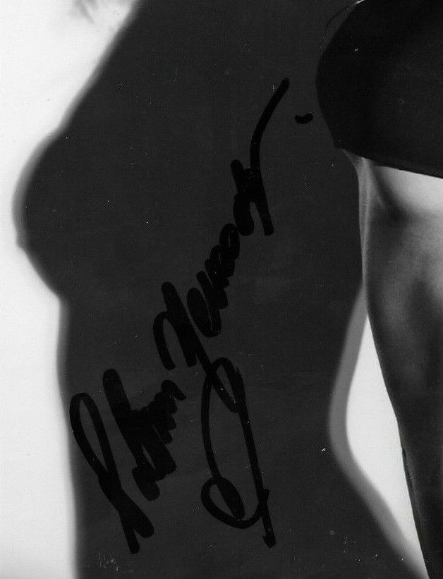 Photo autographiée 8x10 signée Solenn Heussaff Actrice Chanteuse #2 Original