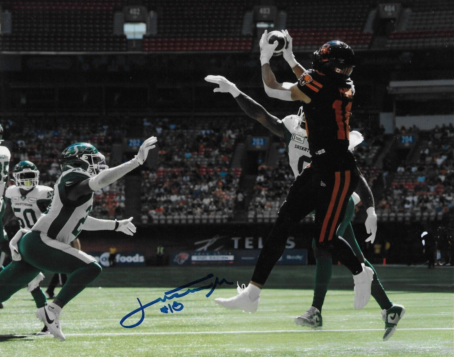 Signed Justin McInnis BC Lions Autographed 8x10 Photo #2 Original