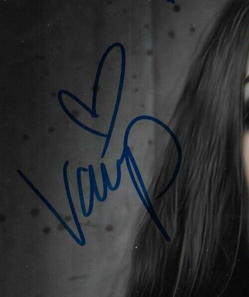 Signed LeeAnna Vamp Actress Cosplay Ghosting Autographed 8x10 Photo #3 Original