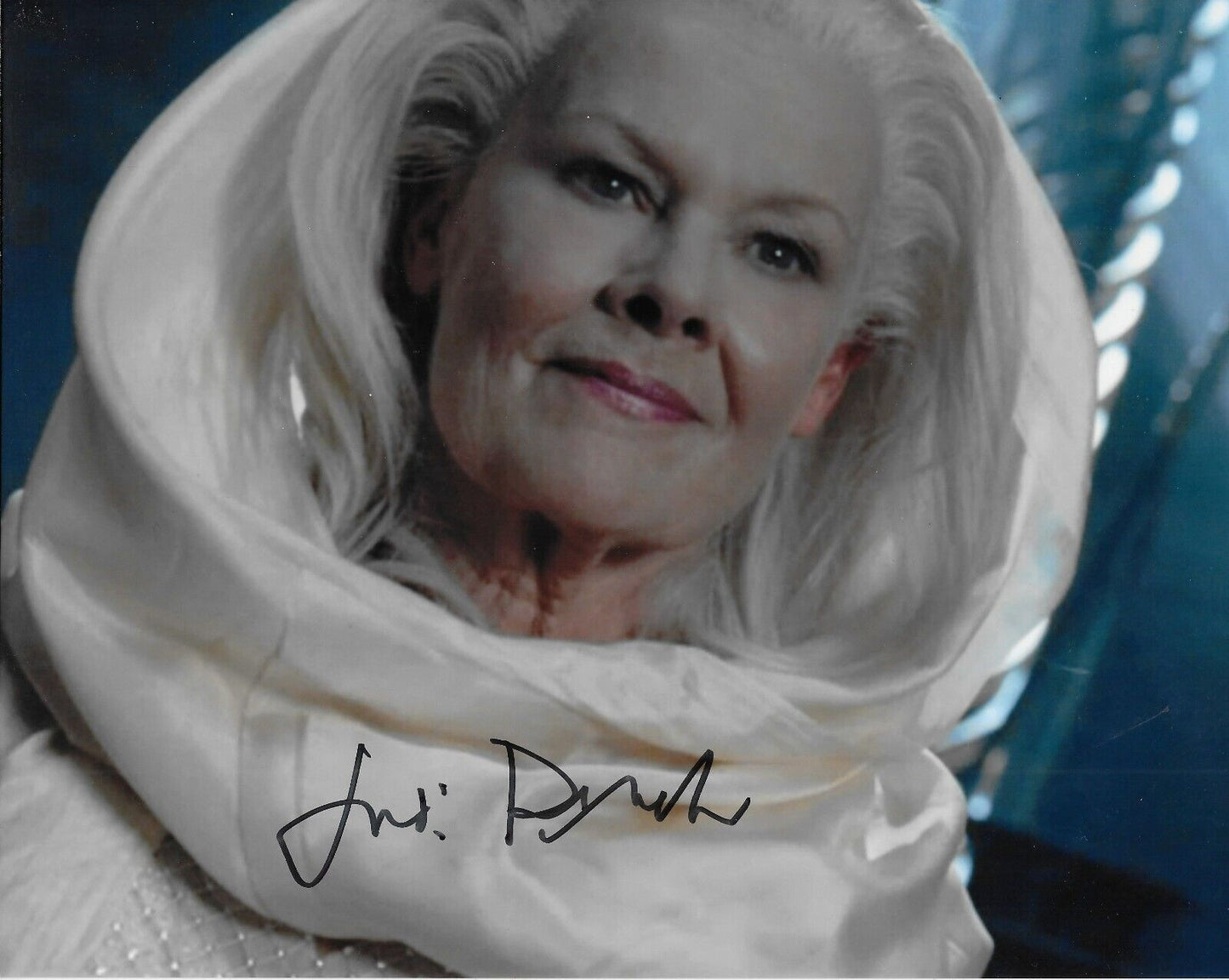 Signed Judi Dench The Chronicles of Riddick Original 8x10 Photo #9 Original