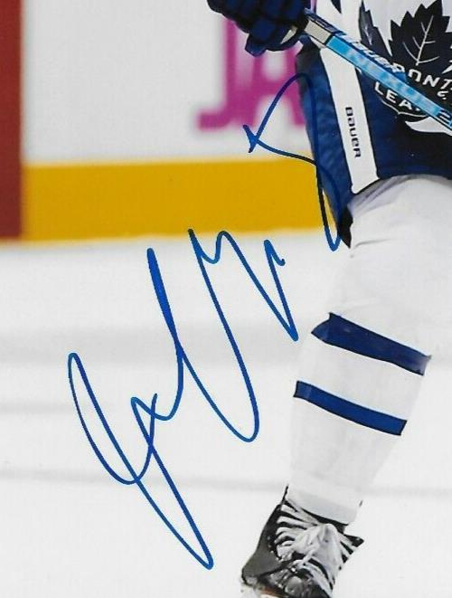 Photo autographiée 8x10 de Jake Muzzin des Maple Leafs de Toronto #2 originale
