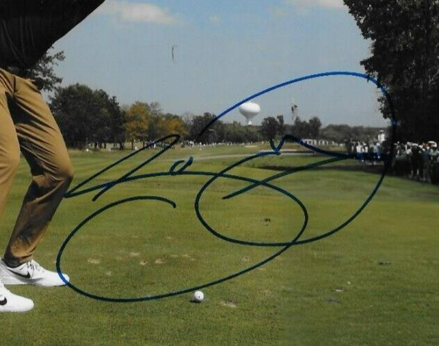 Signed Jason Day PGA Golf Autographed 8x10 Photo #5 with JSA Authentication