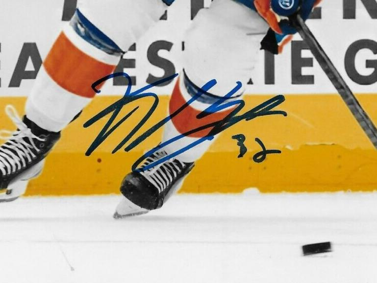 Photo autographiée 8x10 de Kyle MacLean des Islanders de New York #2