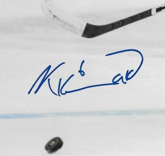 Photo 8x10 autographiée par Kaedan Korczak Vegas Golden Knights #1 Original
