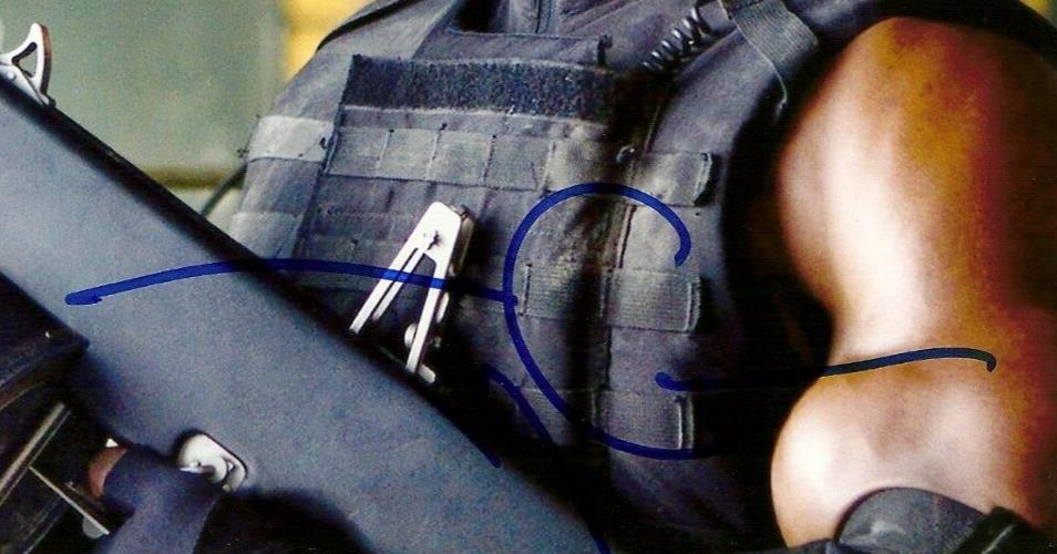 Signed Terry Crews Expendables Autographed 8x10 Photo with JSA Authentication