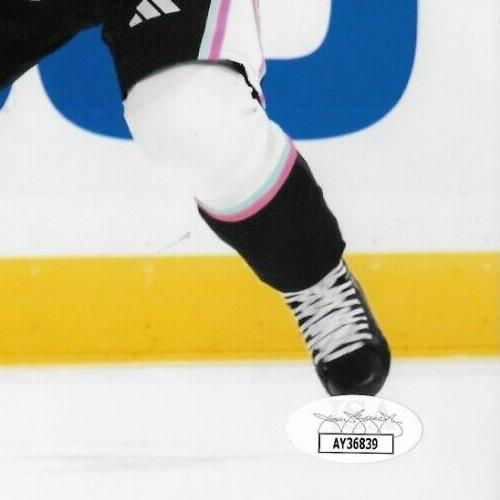 Signed Montreal Canadiens Nick Suzuki 8x10 Photo #8 Original JSA Authentication