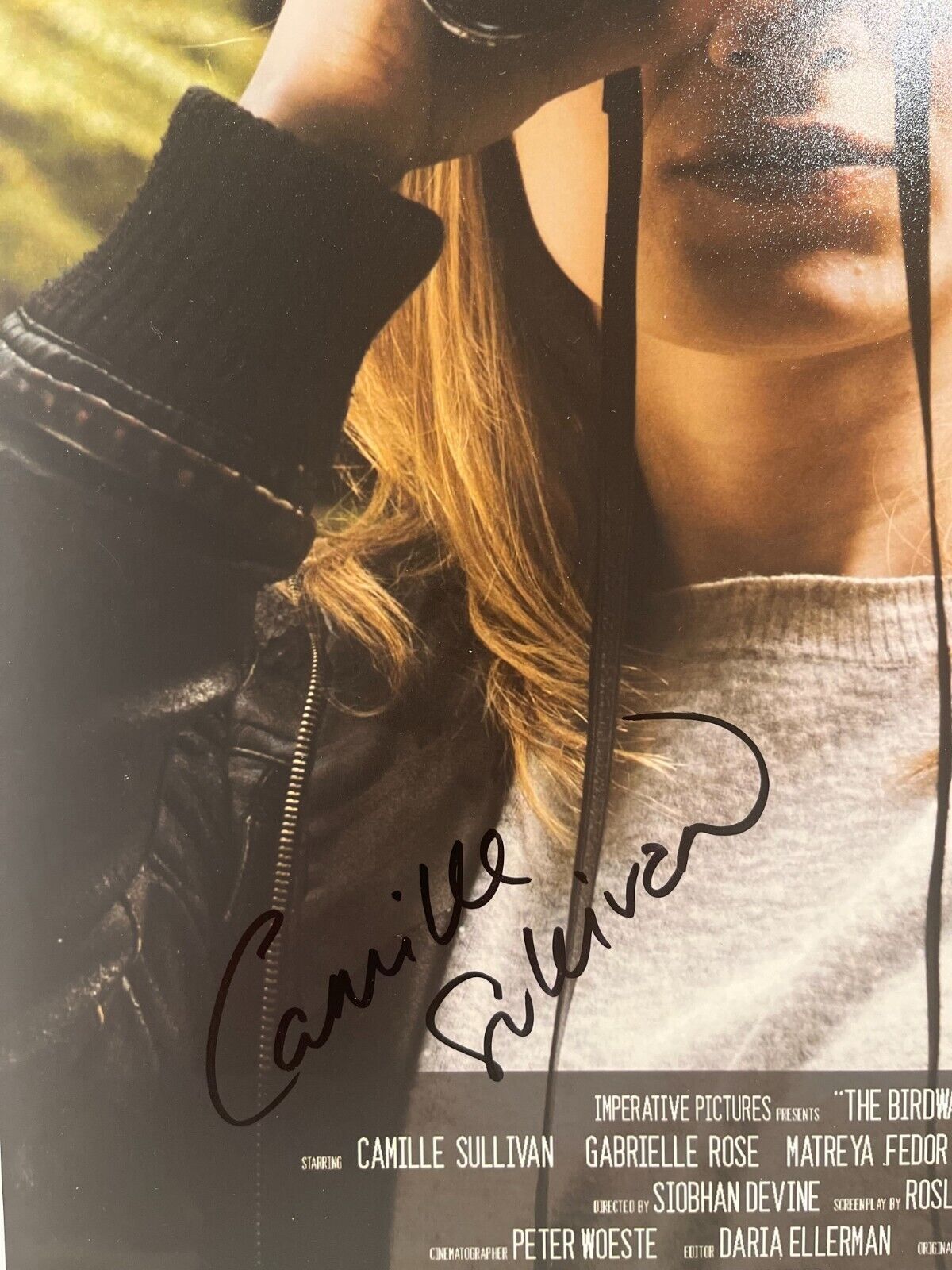 Photo signée Camille Sullivan The Birdwatcher 12x18 Actrice JSA