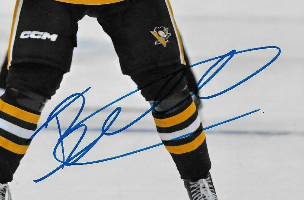 Signed Isaac Belliveau Pittsburgh Penguins Autographed 8x10 Photo #1 Original