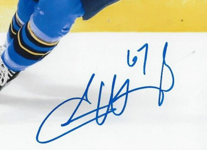 Signed Emma Woods PWHL Toronto Sceptres Autographed 8x10 Photo Original