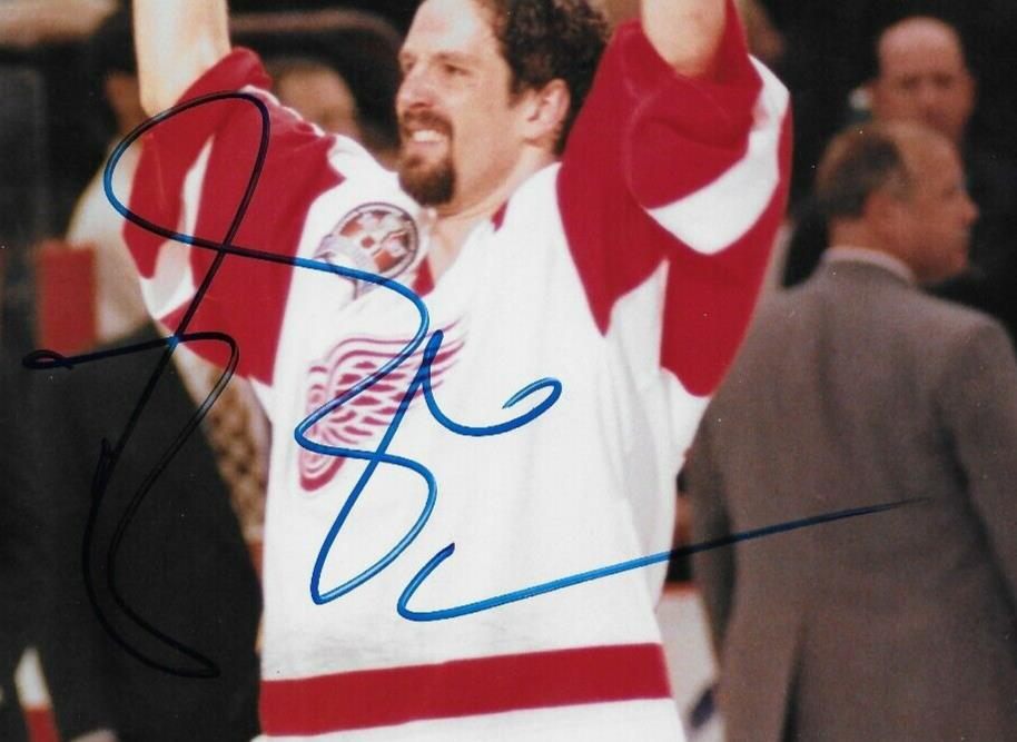Signed Brendan Shanahan Detroit Red Wings Cup 8x10 Photo #2 w JSA Authentication
