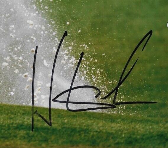 Signed Hunter Mahan PGA Golf Autographed 8x10 Photo #7 Original