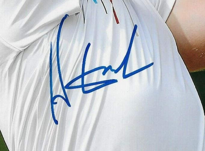 Signed Hunter Mahan PGA Golf Autographed 8x10 Photo #9 Original