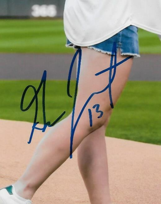 Signed Grace Zumwinkle Taylor Heise PWHL Minnesota Frost 8x10 Photo #2 Original