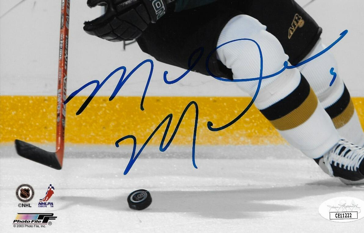 Signed Mike Modano Dallas Stars Autographed 8x10 Photo #2 w JSA Authentication