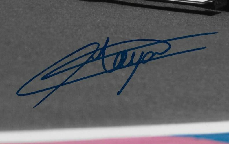 Signed Maya Weug Formula 1 Academy Ferrari Racing 8x10 Photo #4 Original