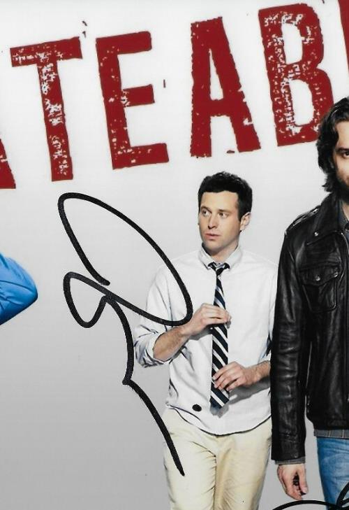 Signed Chris D'Elia Ron Funches Brent Morin Undateable 8x10 Photo JSA Authentic