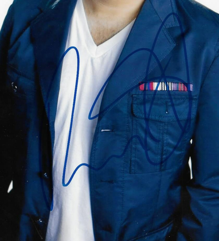 Signed Russell Peters Actor Comedian 8x10 Photo #2 Original