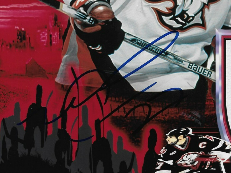 Signed Michael Mike Peca Buffalo Sabres Autographed 8x10 Photo #2 Original