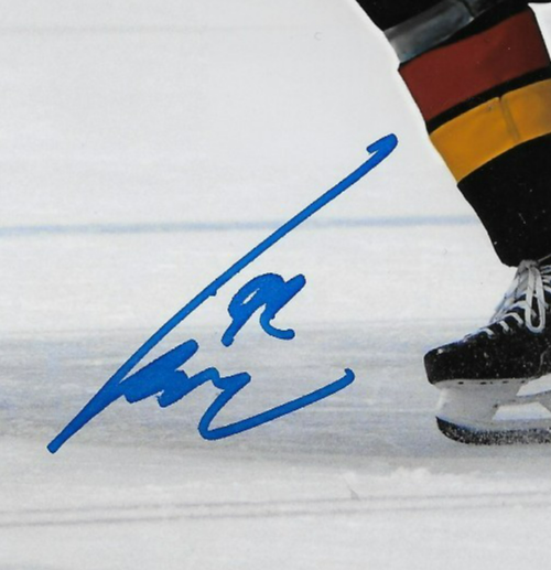Signed Liam Ohgren Vancouver Canucks Autographed 8x10 Photo #2 Original