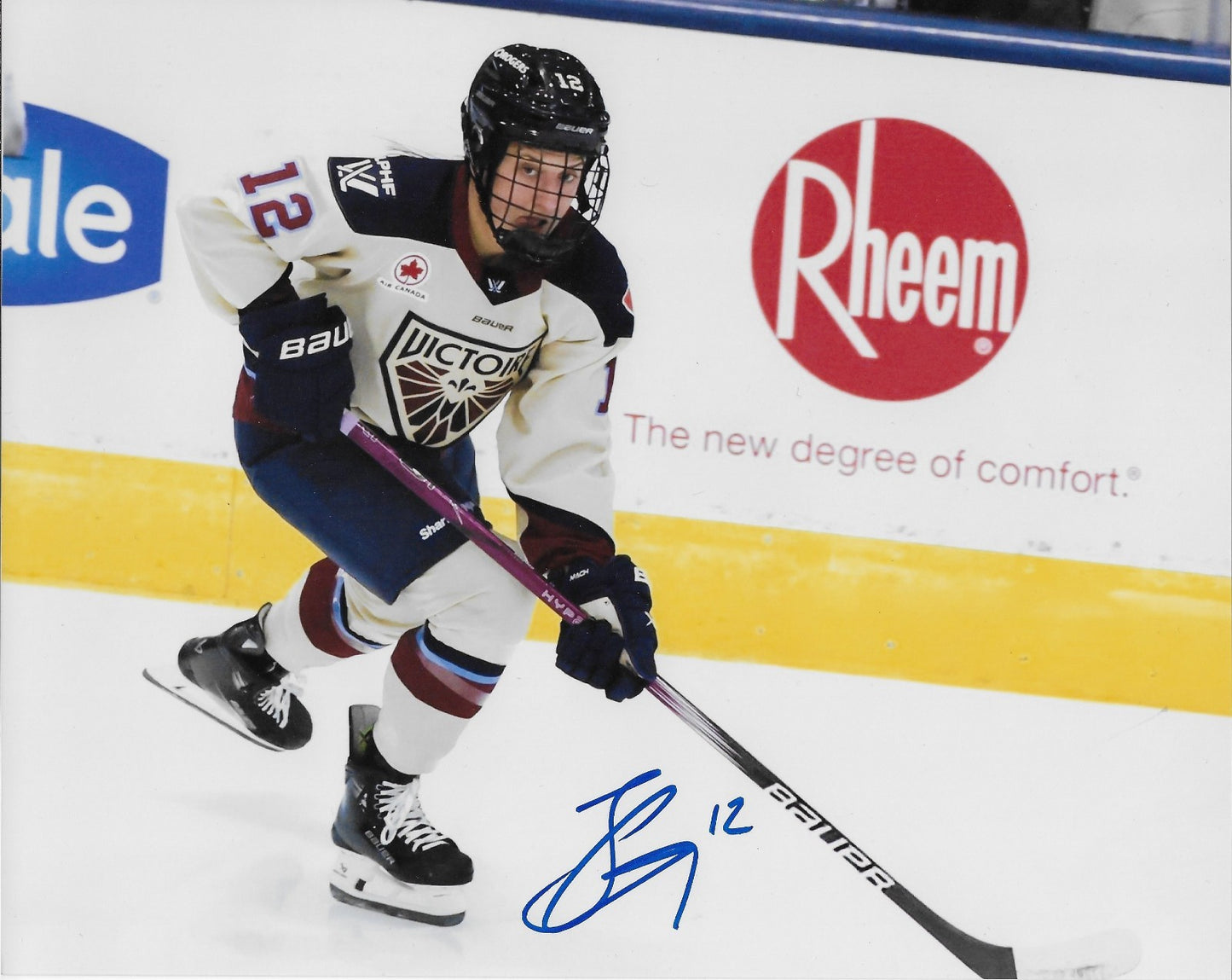 Signed Jennifer Gardiner Montreal Victoire  PWHL Hockey 8x10 Photo #3 Original