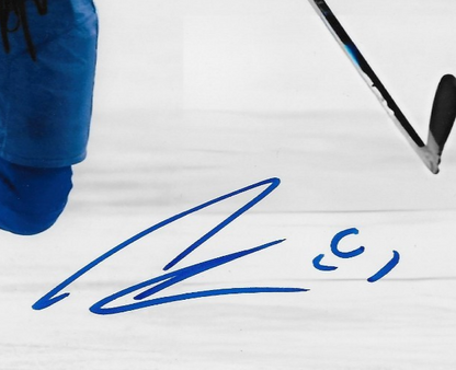 Signed Erik Cernak Tampa Bay Lightning Outdoor Classic 8x10 Photo #1 Original