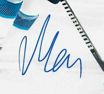 Signed Mikael Granlund Team Finland Anaheim Ducks 8x10 Photo #1 Original