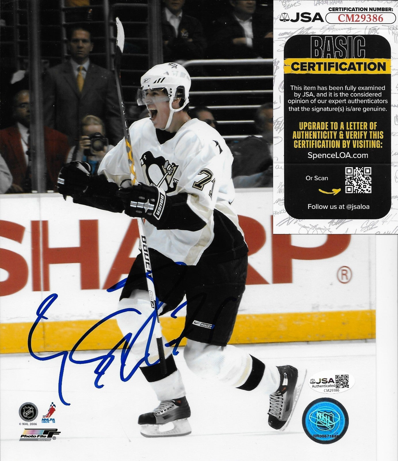 Signed Evgeni Malkin Pittsburgh Penguins 8x10 Photo #1 with JSA Authentication