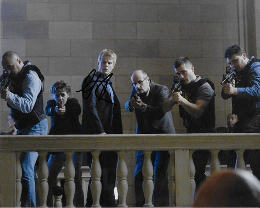 Autographed actor Graham Rogers signed Quantico 8x10 2
