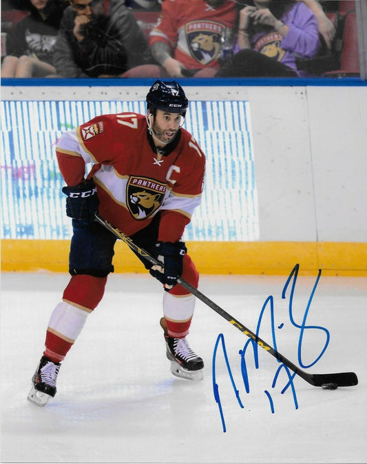 Autographed Derek MacKenzie Florida Panthers 8x10 Photo #2 Original