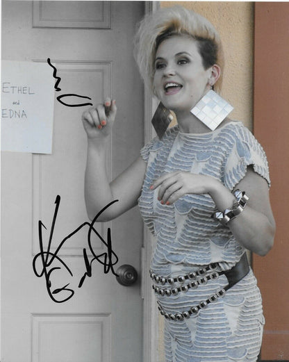 L'actrice Kimmy Gatewood a signé une photo 8x10 Glow