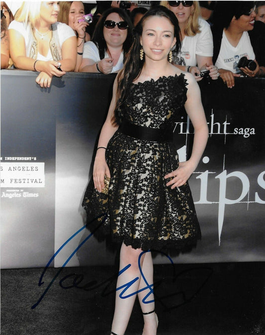 Autographed Actress Jodelle Ferland signed 8x10 Dark Matter