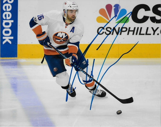 Autographed New York Islanders Andrew Ladd 8x10 Photo Original