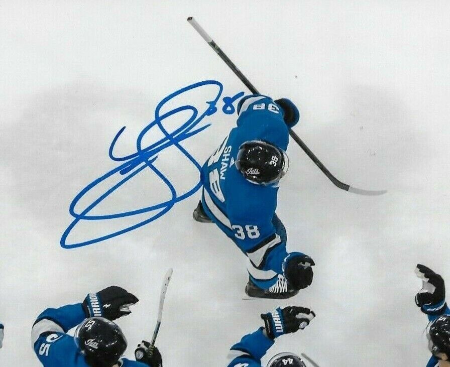 Autographed Winnipeg Jets Logan Shaw 8x10 Photo Original