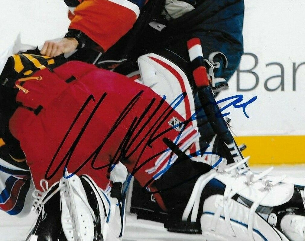 Autographed New York Islanders Goalie Rick Dipietro 8x10 Photo Original