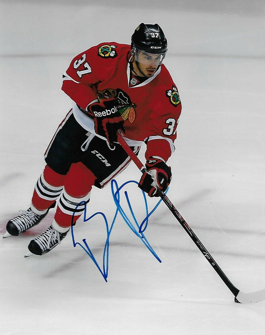 Photo originale autographiée de Brandon Pirri des Blackhawks de Chicago 8x10