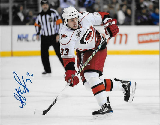 Photo autographiée de 8 x 10 pouces d'Anton Babchuk des Hurricanes de la Caroline